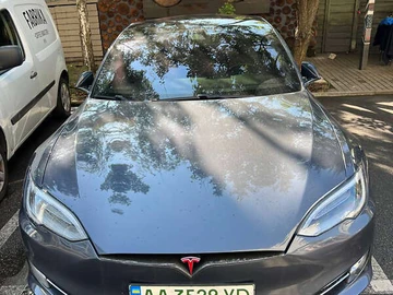 Авто Tesla Model S 2019 № 7920572