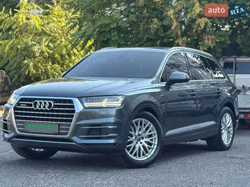 Авто Audi Q7 2015 № 7920575