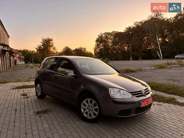 Авто Volkswagen Golf 2005 № 7920639