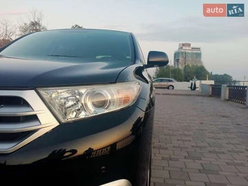 Авто Toyota Highlander 2010 № 7920791