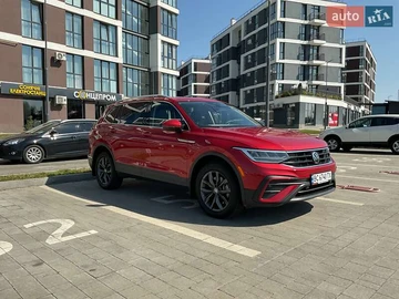 Авто Volkswagen Tiguan 2022 № 7920815