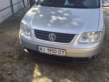 Авто Volkswagen Touran 2006 № 7920897