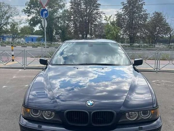 Авто BMW 5 Series 2001 № 7920904