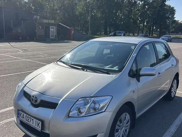 Авто Toyota Auris 2008 № 7920912