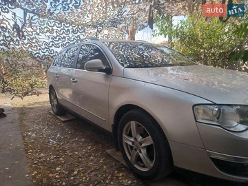 Авто Volkswagen Passat 2008 № 7920919