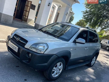 Авто Hyundai Tucson 2008 № 7920933