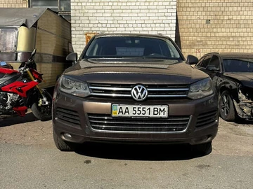 Авто Volkswagen Touareg 2011 № 7920975
