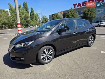 Авто Nissan Leaf 2020 № 7921001