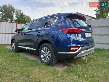 Авто Hyundai Santa Fe 2018 № 7921048