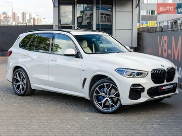 Авто BMW X5 2022 № 7921077