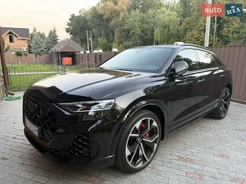 Авто Audi Rs Q8 2023 № 7921079