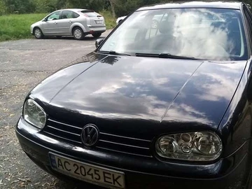 Авто Volkswagen Golf 2000 № 7921138