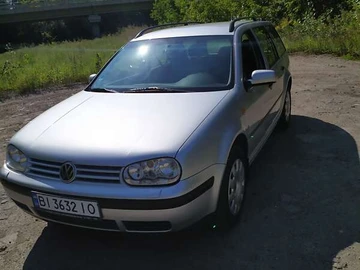 Авто Volkswagen Golf 2000 № 7921144