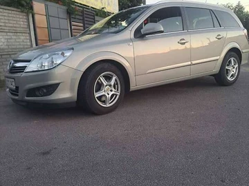 Авто Opel Astra 2010 № 7921173