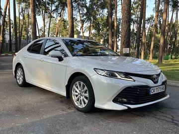 Авто Toyota Camry 2018 № 7921321
