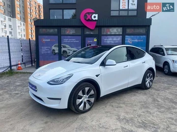 Авто Tesla Model Y 2021 № 7921322