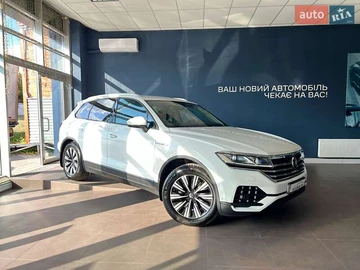 Авто Volkswagen Touareg 2020 № 7921356
