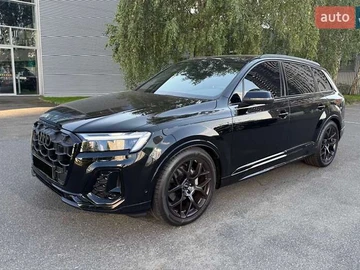 Авто Audi Q7 2024 № 7921369