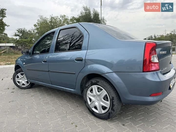 Авто Renault Logan 2011 № 7921440