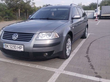 Авто Volkswagen Passat 2003 № 7921449