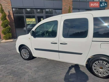 Авто Renault Kangoo 2012 № 7921547