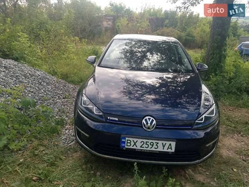 Авто Volkswagen E-Golf 2014 № 7921552