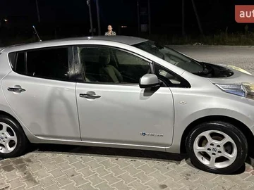 Авто Nissan Leaf 2011 № 7921800