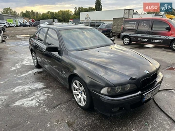 Авто BMW 5 Series 2000 № 7921831