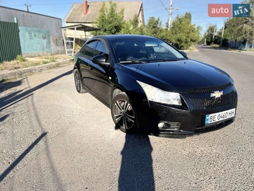 Авто Chevrolet Cruze 2011 № 7921836