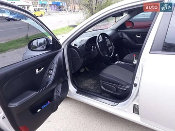 Авто Hyundai Elantra 2010 № 7921858