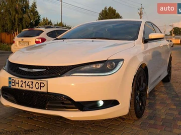 Авто Chrysler 200 2015 № 7921966