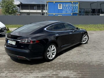 Авто Tesla Model S 2015 № 7921983