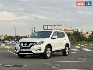 Авто Nissan Rogue 2017 № 7921992