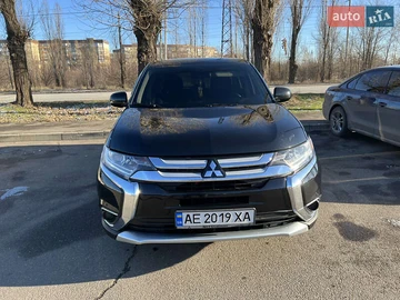 Авто Mitsubishi Outlander 2017 № 7921997