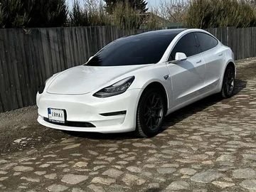 Авто Tesla Model 3 2020 № 7922055
