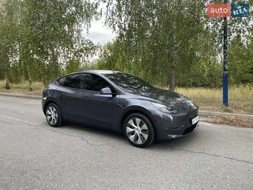 Авто Tesla Model Y 2022 № 7922086