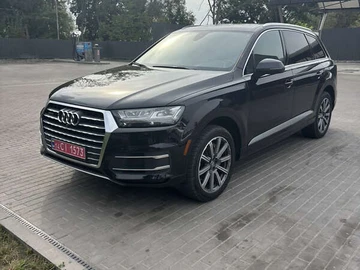 Авто Audi Q7 2019 № 7922096