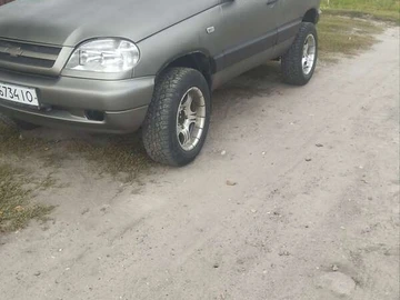 Авто Chevrolet Niva 2004 № 7922157