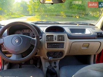 Авто Renault Clio 2005 № 7922165