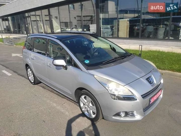 Авто Peugeot 5008 2010 № 7922305