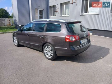 Авто Volkswagen Passat 2005 № 7922429