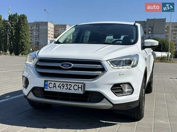 Авто Ford Kuga 2018 № 7922505