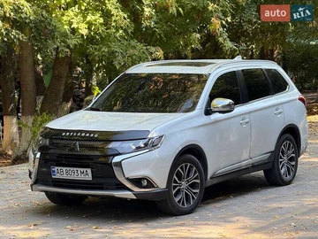 Авто Mitsubishi Outlander 2017 № 7922592