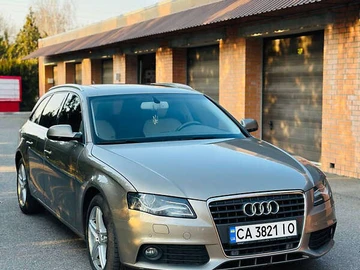 Авто Audi A4 2009 № 7922954