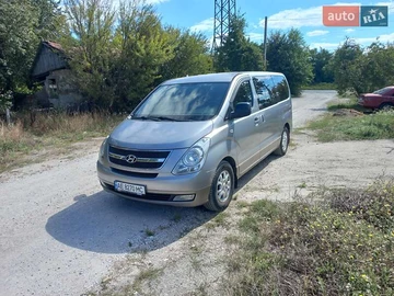 Авто Hyundai H-1 2011 № 7922962