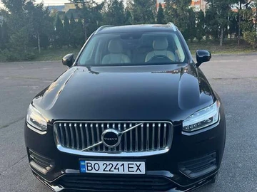 Авто Volvo Xc90 2019 № 7923026