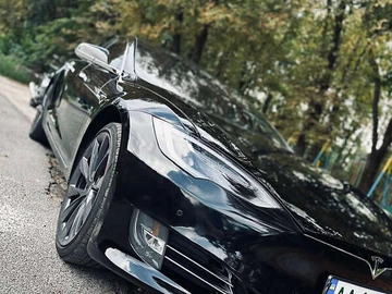 Авто Tesla Model S 2020 № 7923030