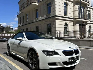 Авто BMW M6 2008 № 7923039
