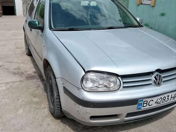Авто Volkswagen Golf 2000 № 7923052