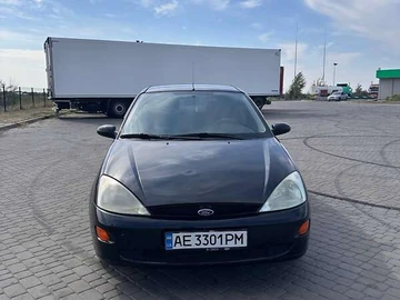 Авто Ford Focus 2000 № 7923075